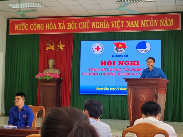 đồng chí Nguyễn Quang Đức, UV BCH Tỉnh Đoàn, Bí thư Thị Đoàn phát biểu chỉ đạo